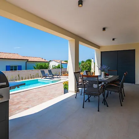 Beautiful In * Vodnjan